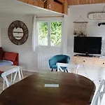 Pti Nel, Charmante Maison 100 M D 'asnelles Au Coeur Des Plages Du Debarquement Proche Arromanches Et Bayeux , Jardin, Terrasse En Bois Amenagee, Parking, Commerces Et Restaurants A 10 Mn A Pied Asnelles
