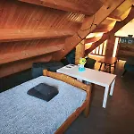 Pti Nel, Charmante Maison 100 M D 'asnelles Au Coeur Des Plages Du Debarquement Proche Arromanches Et Bayeux , Jardin, Terrasse En Bois Amenagee, Parking, Commerces Et Restaurants A 10 Mn A Pied Prázdninový dům Asnelles