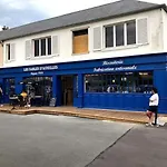 Pti Nel, Charmante Maison 100 M D 'asnelles Au Coeur Des Plages Du Debarquement Proche Arromanches Et Bayeux , Jardin, Terrasse En Bois Amenagee, Parking, Commerces Et Restaurants A 10 Mn A Pied Asnelles