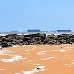 Pti Nel, Charmante Maison 100 M D 'asnelles Au Coeur Des Plages Du Debarquement Proche Arromanches Et Bayeux , Jardin, Terrasse En Bois Amenagee, Parking, Commerces Et Restaurants A 10 Mn A Pied * Asnelles