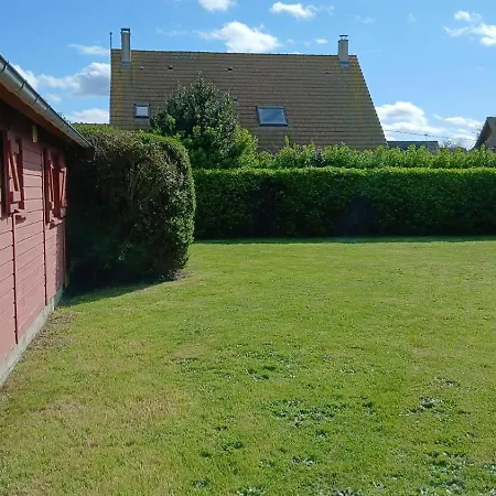 Pti Nel, Charmante Maison 100 M D 'asnelles 3 Chambres, Belle Piece De Vie, Au Coeur Des Plages Du Debarquement Proche Arromanches Et Bayeux , Jardin, Terrasse En Bois Amenagee, Parking Privatif, Commerces Et Restaurants A 10 Mn A Pied * Asnelles
