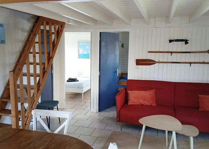 Feriehus Pti Nel, Charmante Maison 100 M D 'asnelles Au Coeur Des Plages Du Debarquement Proche Arromanches Et Bayeux , Jardin, Terrasse En Bois Amenagee, Parking, Commerces Et Restaurants A 10 Mn A Pied Asnelles