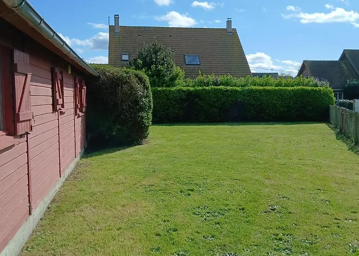 Pti Nel, Charmante Maison 100 M D 'asnelles Au Coeur Des Plages Du Debarquement Proche Arromanches Et Bayeux , Jardin, Terrasse En Bois Amenagee, Parking, Commerces Et Restaurants A 10 Mn A Pied * Asnelles